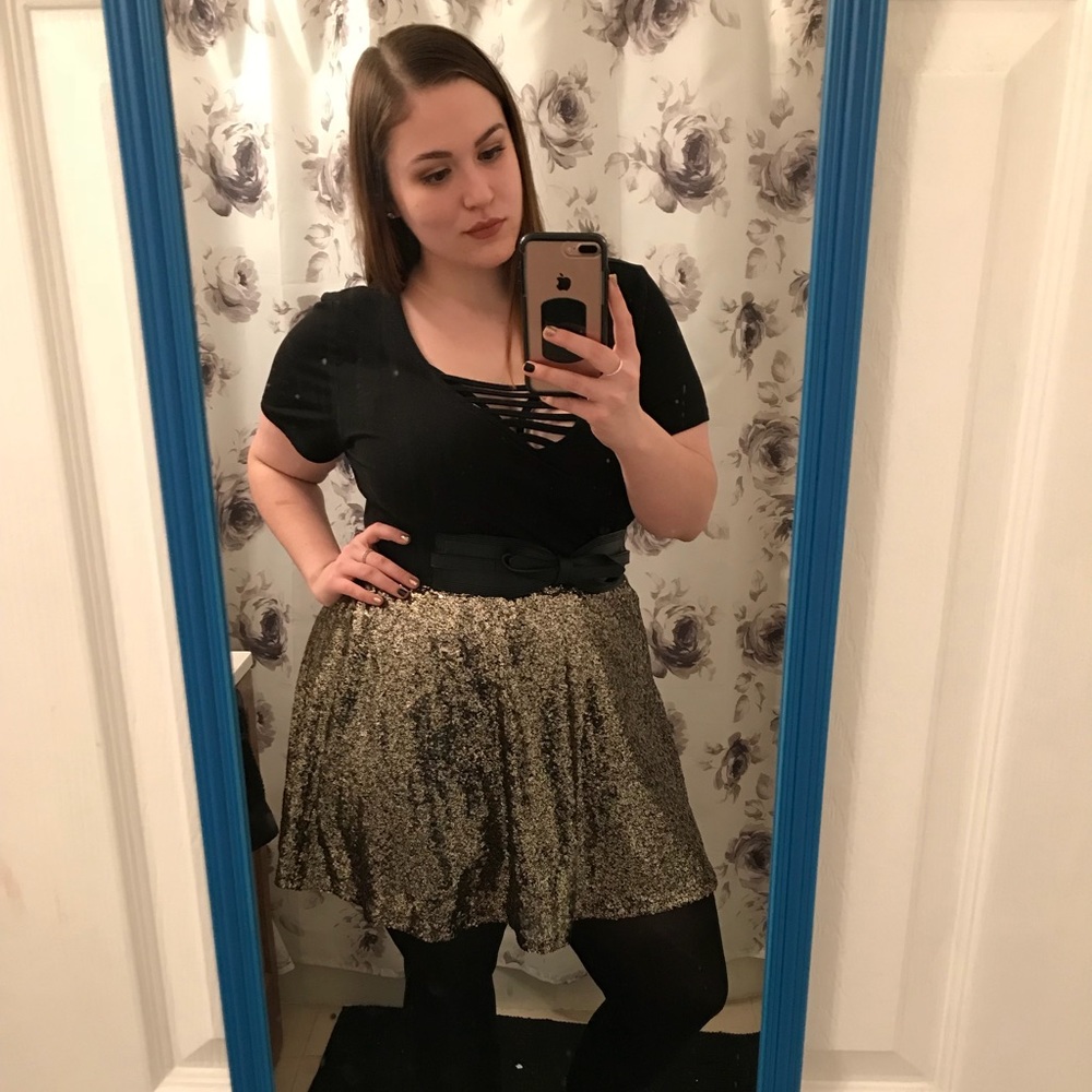 XXL Gold sequin skirt